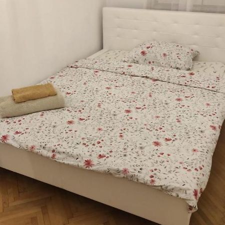 Valerija II Hotell Zagreb Exteriör bild